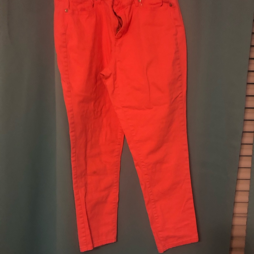 Capris